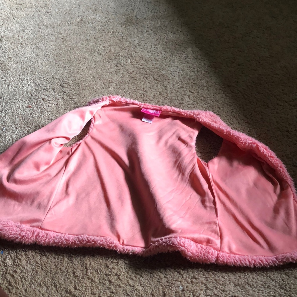 Little girls sweater vest - Picture 2 of 4